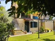 Villa in vendita a Mugnano Lucca in Ottimo composto da 8vani