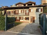 Villa in vendita a Nebbiuno NO