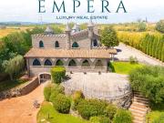 Villa in vendita a Nepi