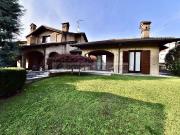 Villa in vendita a Nova Milanese