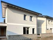 Villa in vendita a Novara NO