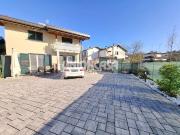 Villa in vendita a Olgiate Comasco CO