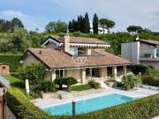 Villa in vendita a Padenghe sul Garda BS