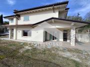 Villa in Vendita a Padenghe sul Garda Via Vighenzi