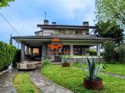 Villa in Vendita a Palazzolo sull'Oglio via meucci