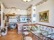 Villa in vendita a Parma