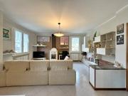Villa in vendita a Peschiera del Garda VR