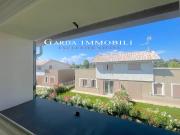 Villa in vendita a Peschiera del Garda VR
