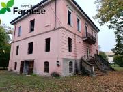 Villa in vendita a Piacenza PC