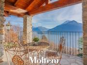 Villa in vendita a Pianello del Lario CO