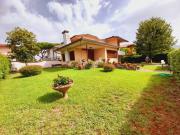 Villa in vendita a Pietrasanta