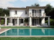 VILLA in VENDITA a PIETRASANTA CAMPAGNA di 9 vani