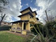 Villa in vendita a Pietrasanta LU