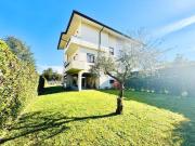 Villa in vendita a Pietrasanta LU