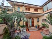 Villa in vendita a Pietrasanta LU