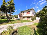 VILLA in VENDITA a PIETRASANTA MARINA DI PIETRASANTA di...