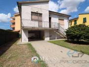 Villa in vendita a Pisa