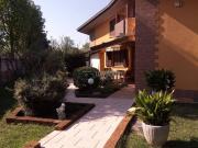 Villa in vendita a Pogliano Milanese MI