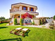 Villa in vendita a Pomezia