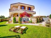 Villa in vendita a Pomezia RM