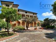Villa in vendita a Portici NA