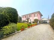 Villa in vendita a Porto Mantovano