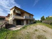 Villa in vendita a Prato