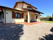 Villa in vendita a Prato