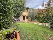 Villa in vendita a Prato PO