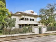 Villa in vendita a Prato PO