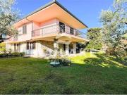 Villa in vendita a Puegnago sul Garda BS