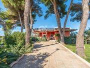 Villa in vendita a Racale LE