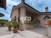 Villa in vendita a Roma