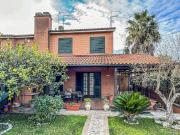 Villa in vendita a Roma RM