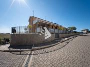 Villa in vendita a Roma RM