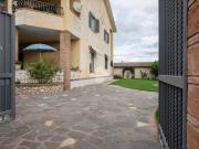Villa in vendita a Roma RM