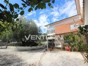 Villa in vendita a Roma RM