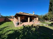 Villa in vendita a Roma RM