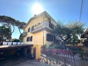 Villa in vendita a Roma RM
