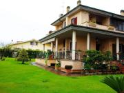 Villa in vendita a Roma RM