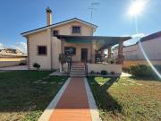 Villa in vendita a Roma RM
