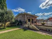 Villa in vendita a Roma RM