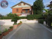 Villa in vendita a Roma RM