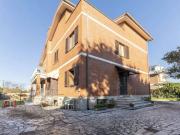 Villa in vendita a Roma RM