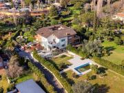 Villa in vendita a Roma RM