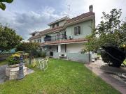 Villa in vendita a Roma RM