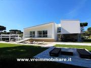 Villa in vendita a Roma RM