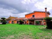 Villa in vendita a Roma RM