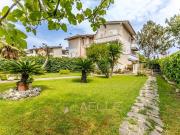 Villa in vendita a Roma RM