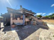Villa in vendita a Roma RM